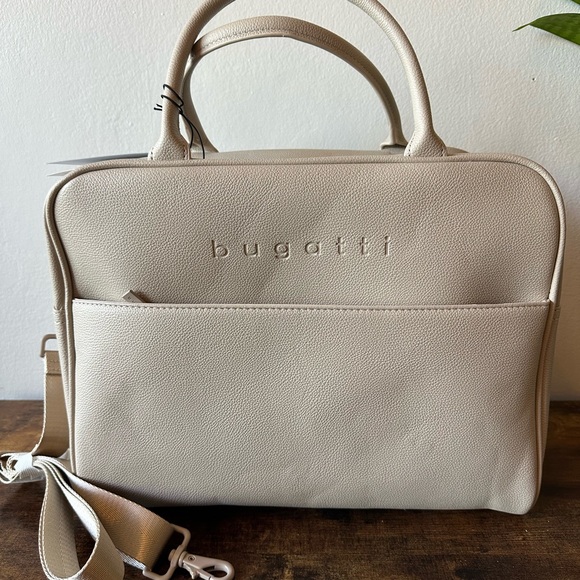 Bugatti Beige Duffle Bag Weekender with Crossbody Strap Vegan Leather NWT - Picture 7 of 7